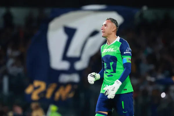 Keylor Navas quiere llevar a Pumas a semifinales. (Getty Images)