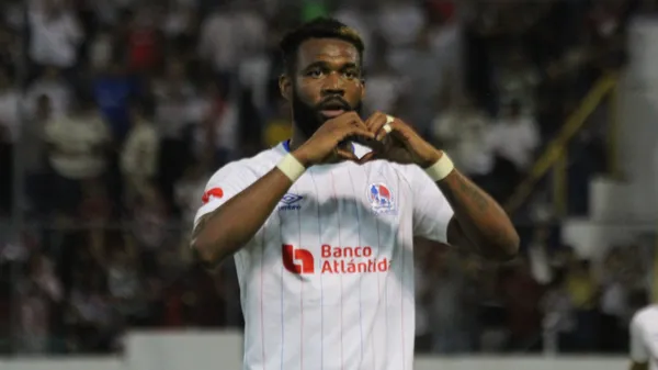 Jorge Bengunché no llegará a Alajuelense.
