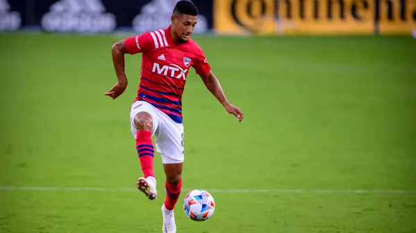 Acosta juega en el Colorado Rapids.