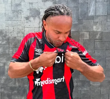 McDonald gritó más de 130 goles en el club de Alajuela (LDA).