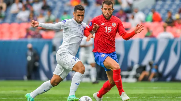 A lo largo de la historia, Costa Rica y Honduras disputaron 64 partidos: la Sele ganó 22, la Bicolor se quedó con 18 e igualaron en los 24 restantes. (