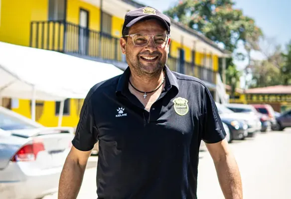 Fedefútbol desestimó el caso por presunto racismo contra Javon East (Real España).