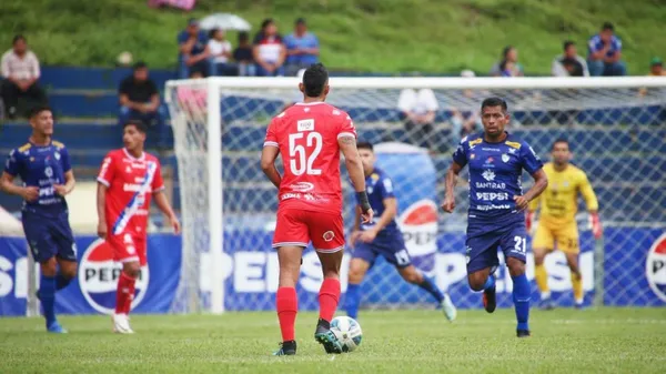 La única vez que Xelajú y Cobán se enfrentaron en el Apertura 2024 fue el 28 de septiembre, por la novena fecha. El encuentro finalizó 0-0.