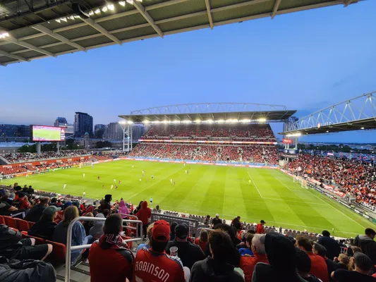 El BMO Field alberga los partidos del Toronto FC (Wikipedia).