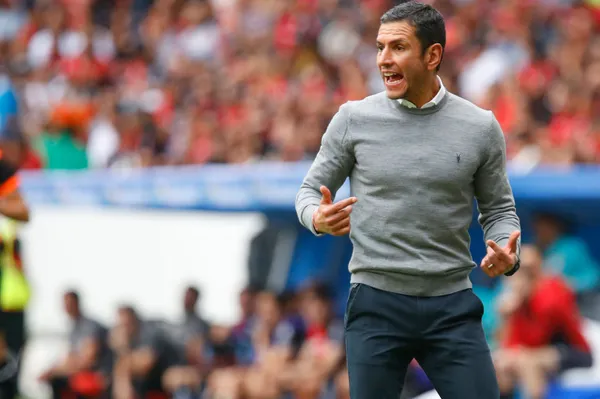 Jaime Lozano coach of Necaxa during the 17th round match between Atlas. (Photo by Refugio Ruiz/Getty Images)