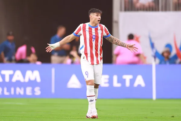 Bareiro no entró en la lista de 26 convocado de Alfaro para el Mundial 2026 (Getty Images).