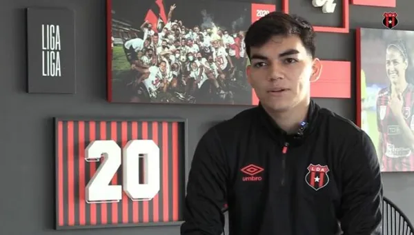 Leo Menjívar - Alajuelense