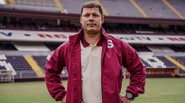 Roberto Castro, nuevo estratega de la U-20. (