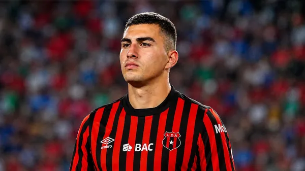 Faerron vuelve a acercarse a la Liga.