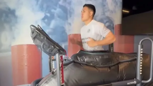 Alonso Martínez ya entrena de nuevo y se recupera de a poco.