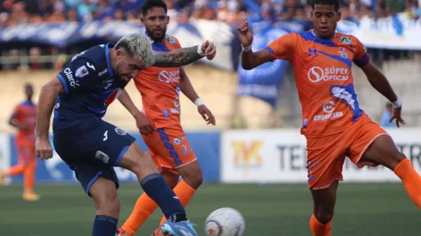 El de esta tarde será el duelo número 31 entre ambos equipos: Motagua ganó 20, UPNFM se quedó con 2 e igualaron en los 8 restantes. (