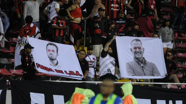 Javier Santamaría es el más apuntado por los asociados de Alajuelense.
