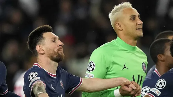 Lionel Messi y Keylor Navas 
