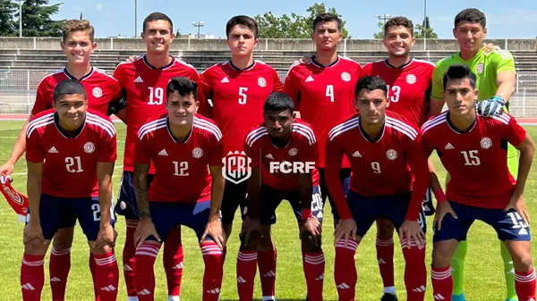 Después de jugar el Torneo Maurice Revello con la Sub-23 de Costa Rica, Carlos Barahona recibió su primera convocatoria a La Sele en agosto, para los amistosos contra Arabia Saudita y Emiratos Árabes Unidos. Aunque no llegó a debutar. (