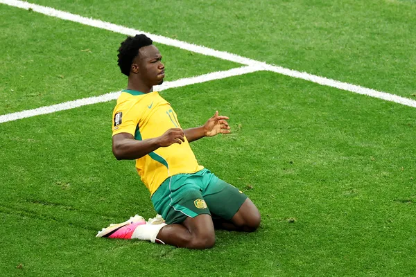 Nestory Irankunda es la sensación de Australia en el Mundial 2026. (Getty Images)