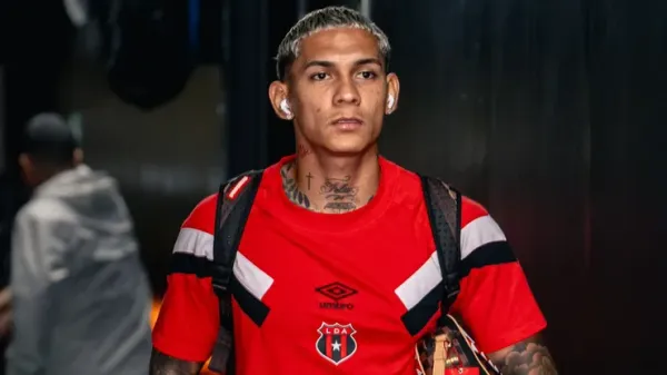 John Paul Ruiz estaría a un paso de regresar al club dueño de su ficha (LDA).