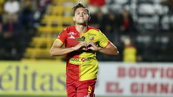 El subcampeonato no opaca el gran rendimiento que tuvo Godínez, máximo artillero del Torneo Apertura. (