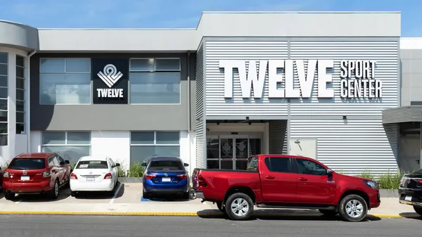 Así luce Twelve Sport Center, el gran emprendimiento de Joel Campbell. (