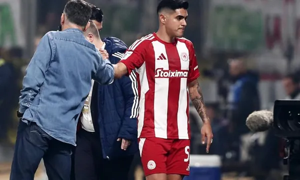 Luis Palma no habría convencido a Mendilibar para quedarse en Olympiacos.