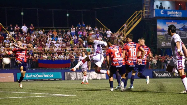 Los Toros del Norte tendrán una difícil tarea, pues Saprissa ganó siete de las últimas ocho series eliminatorias que jugó. (