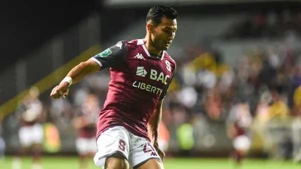 Debido al bajo nivel de Nicolás Delgadillo y Gino Vivi, Deyver Vega era una buen alternativa para Wanchope. (