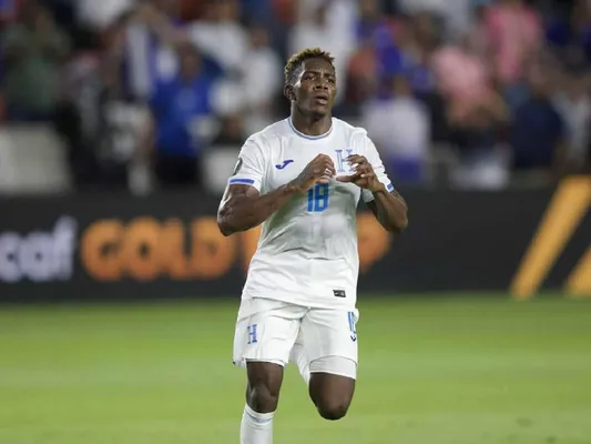 Dixon Ramírez es baja en la selección de Honduras