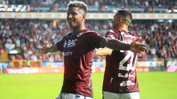 En Saprissa están poniendo a punto al "Comandante". (