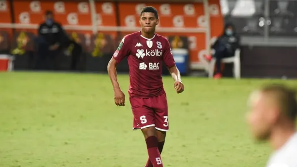 Jordy Evans no pudo destacarse en Saprissa.