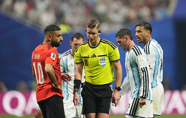 El trabajo de François Letexier en el Argentiva vs. Egipto será revisado por FIFA, informó diario L'Equipe
