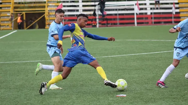 Jiménez es una de las figuras de Upala, logrando el ansiado ascenso de LINAFA a la Segunda División. (