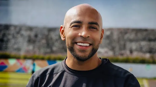 Alexander Robinson quiere enfrentarse a Mariano Torres.