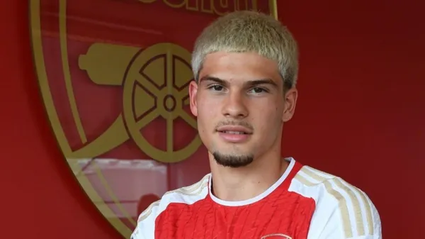 Elián Quesada seguirá en las divisiones menores del Arsenal.