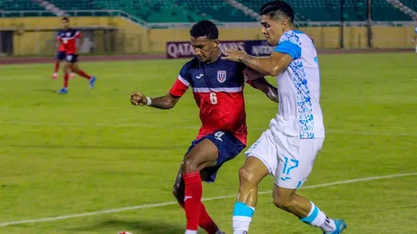 Honduras empato 0-0 contra Cuba en Santo Domingo, República Dominicana.