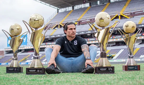 Luis Paradela - Deportivo Saprissa