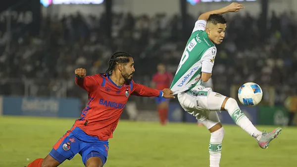 Municipal y Antigua están a 90 minutos de la gloria. (