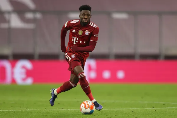  Davies jugaba en la MLS cuando fue fichado por el Bayern.