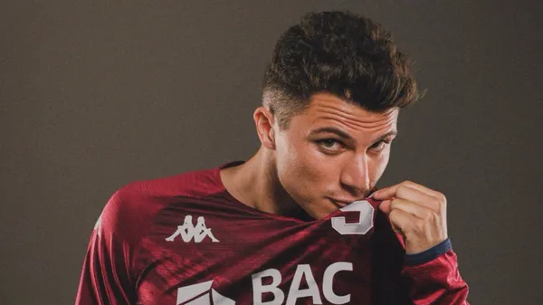 Gino Vivi podría irse del Saprissa al finalizar el año.