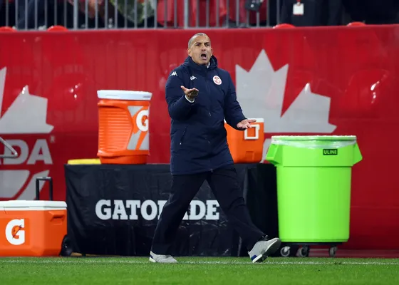 Lamouchi en la fecha FIFA de marzo con Túnez.