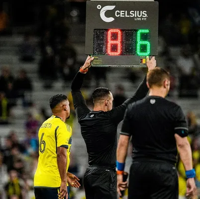 Bryan Acosta hizo su debut oficial en la MLS. (