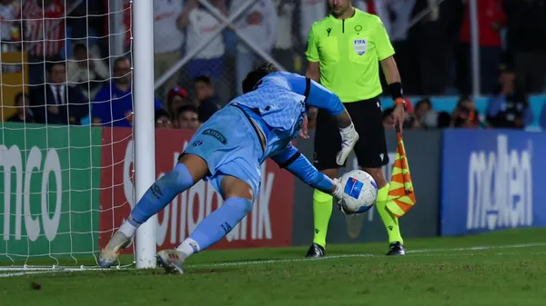 Washington Ortega fue figura ante Olimpia. (
