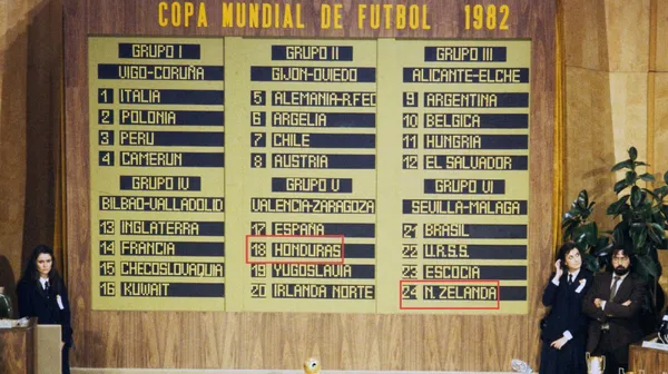 Nueva Zelanda y Honduras jugaron su primer mundial en 1982. (