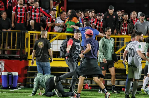 Liga Deportiva Alajuelense - La Nación