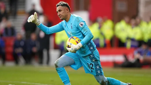 Keylor Navas negocia para regresar al Nottingha. (