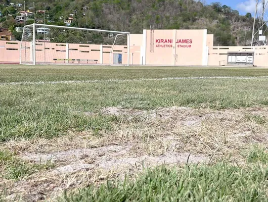 Así luce el estadio en el que jugará La Sele, el cual tiene preocupado a Alfaro: "Fuimos hace mes y medio a ver todo y detectamos irregularidades en el campo, parece que la pelota está viva", graficó. (