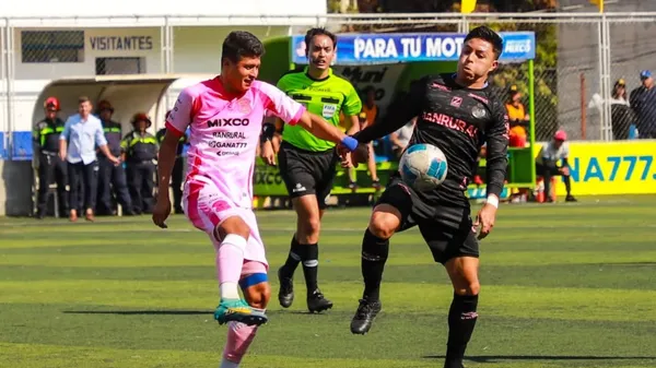 La última vez que chocaron, el 13 de abril, empataron 1-1. Nicolás Martínez abrió el marcador para Mixco al minuto 73 y José Mena lo empató para Municipal al 78'. (