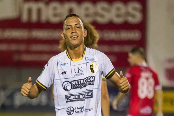 Sebastián Padilla debutó como profesional en 2024 (ADM Liberia).