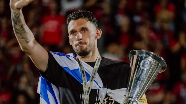 Washington Ortega recibe una gran noticia.