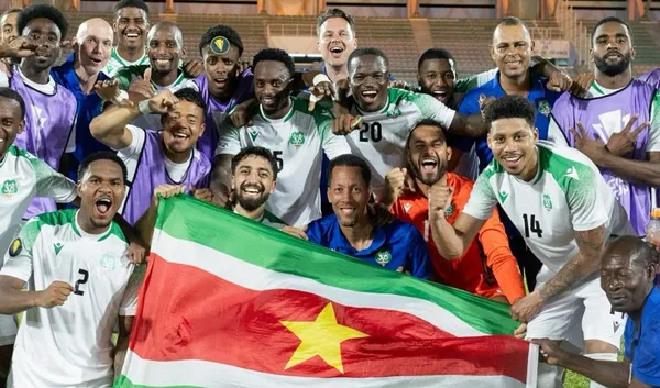 Surinam festeja tras su victoria ante Puerto Rico. Prensa Concacaf.