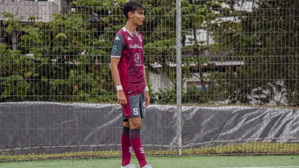 Óscar Segura Hernández tiene 18 años y es el goleador de Saprissa U19. (@3ertiempomorado) 