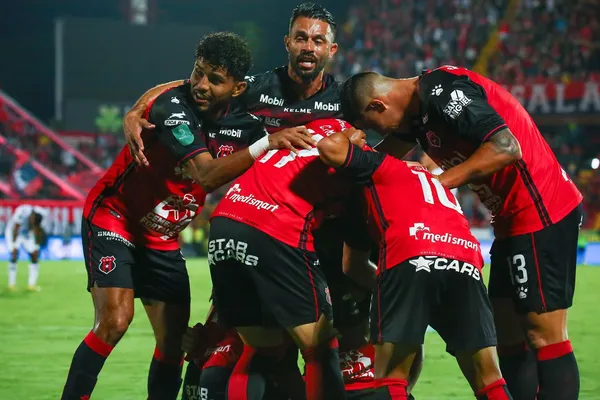 Johan Venegas se quedará con el cetro de máximo goleador de no haber una situación extraordinaria (LDA)